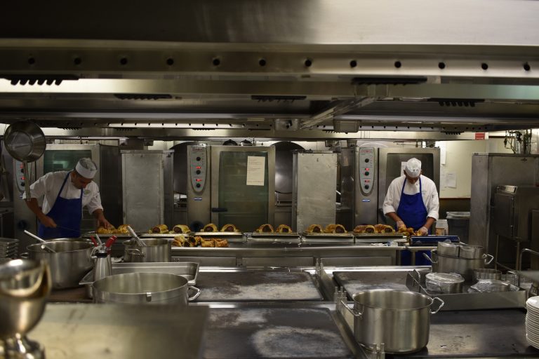Restaurant Kitchen Lingo: A Buyer’s Guide to the Words You Hear
